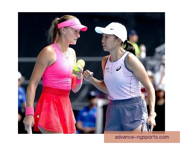 中国网球新星晋级澳网四强 创历史最佳战绩展现强劲实力