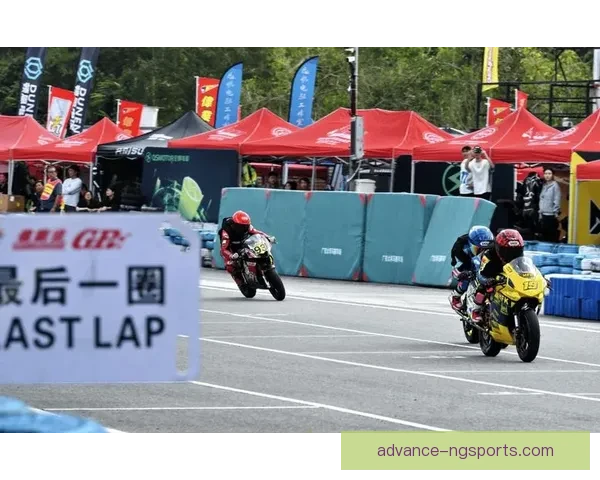 摩托GP赛季激烈角逐 各车队战术调整与新技术引领未来发展趋势